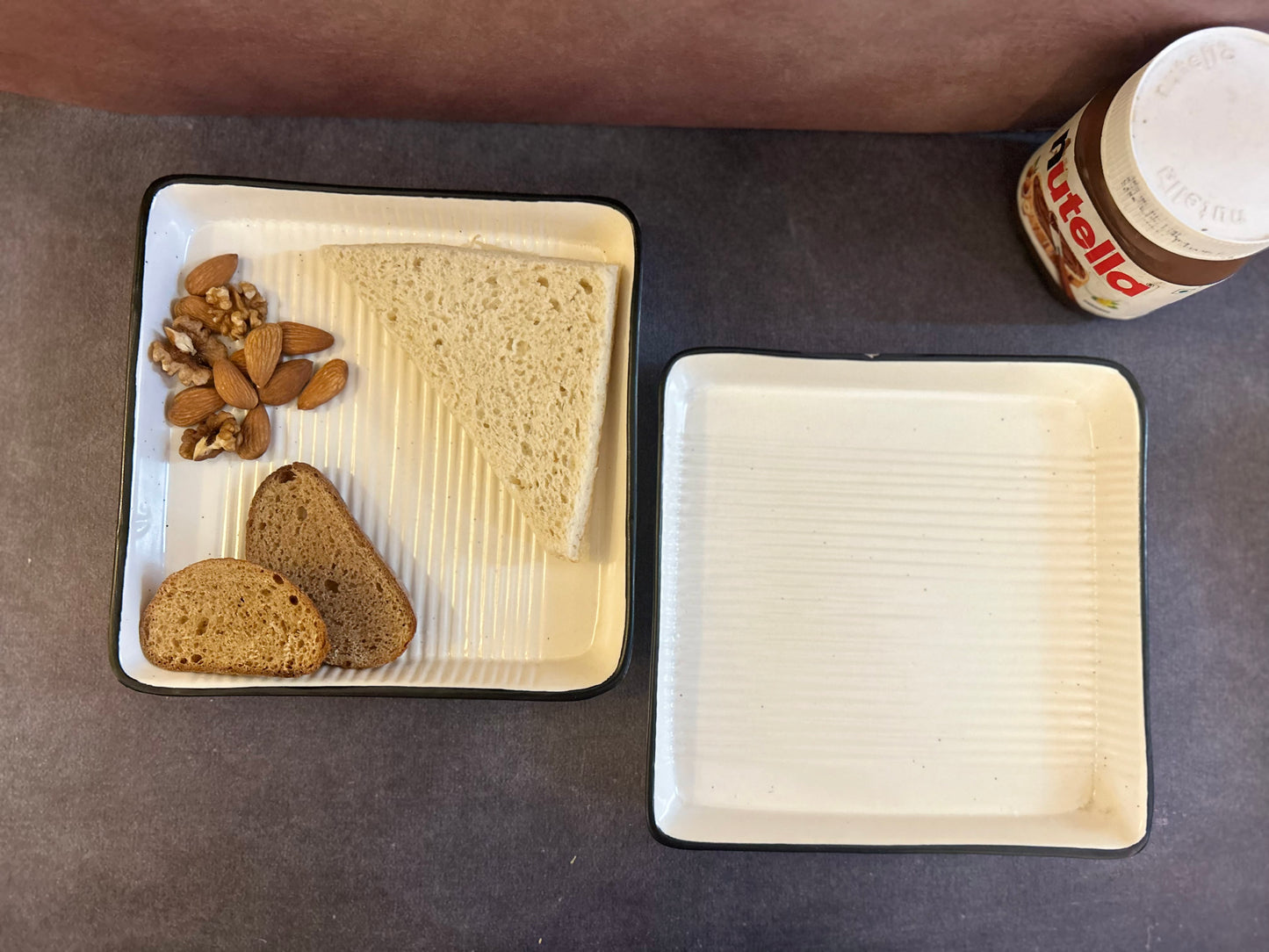 Cornered plates full (set of two)