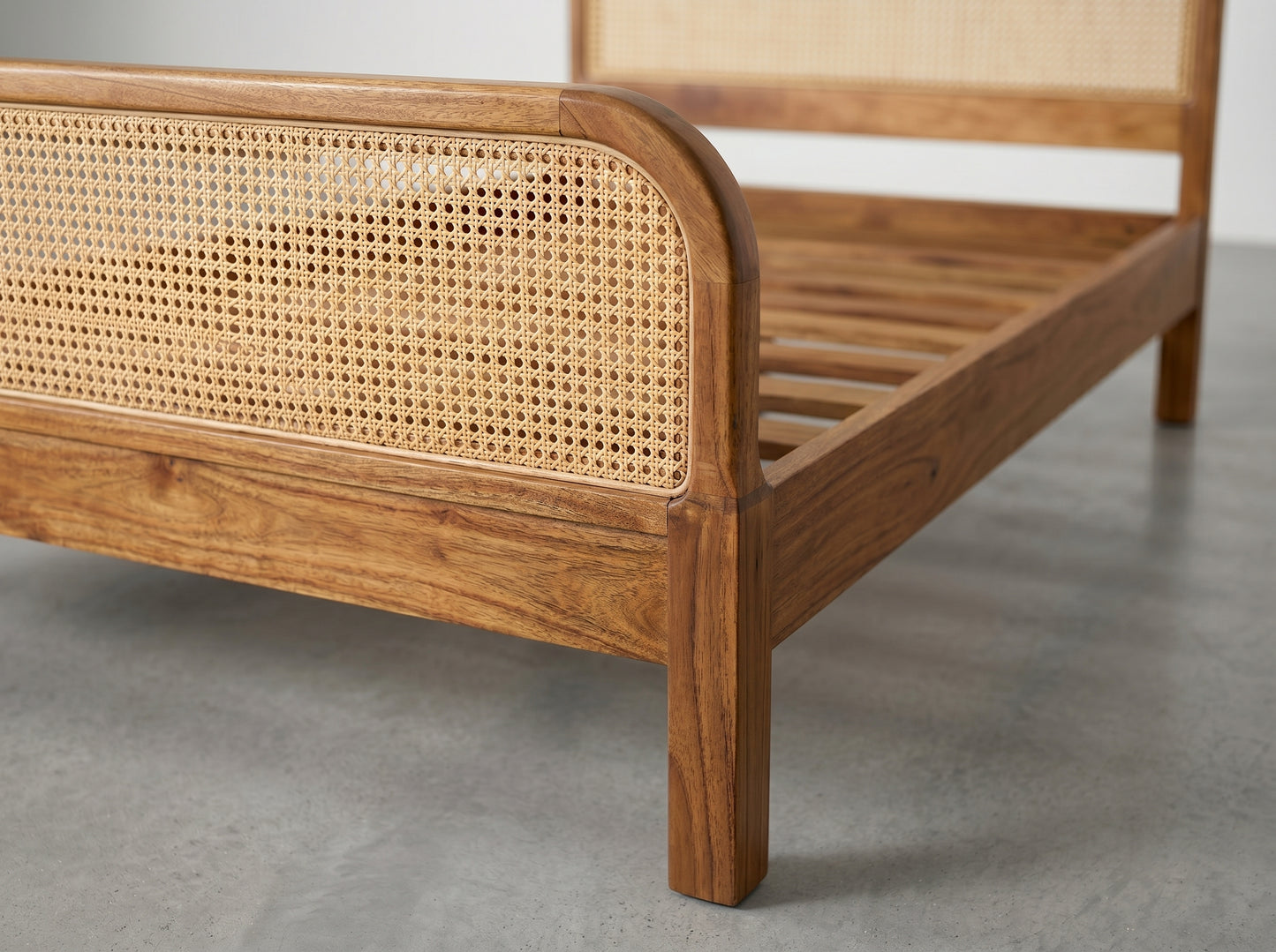 Shristi’s Cane Bed