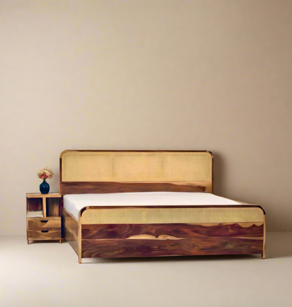 Ragini’s Drawer Bed