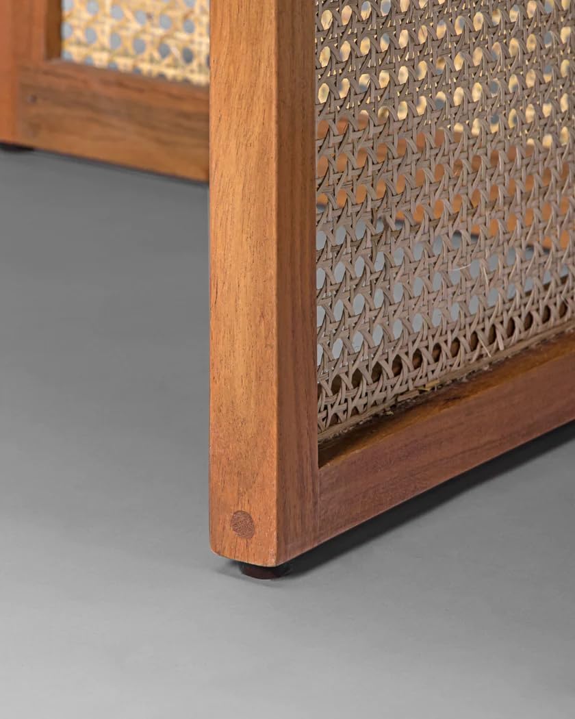 Plug in Cane Table