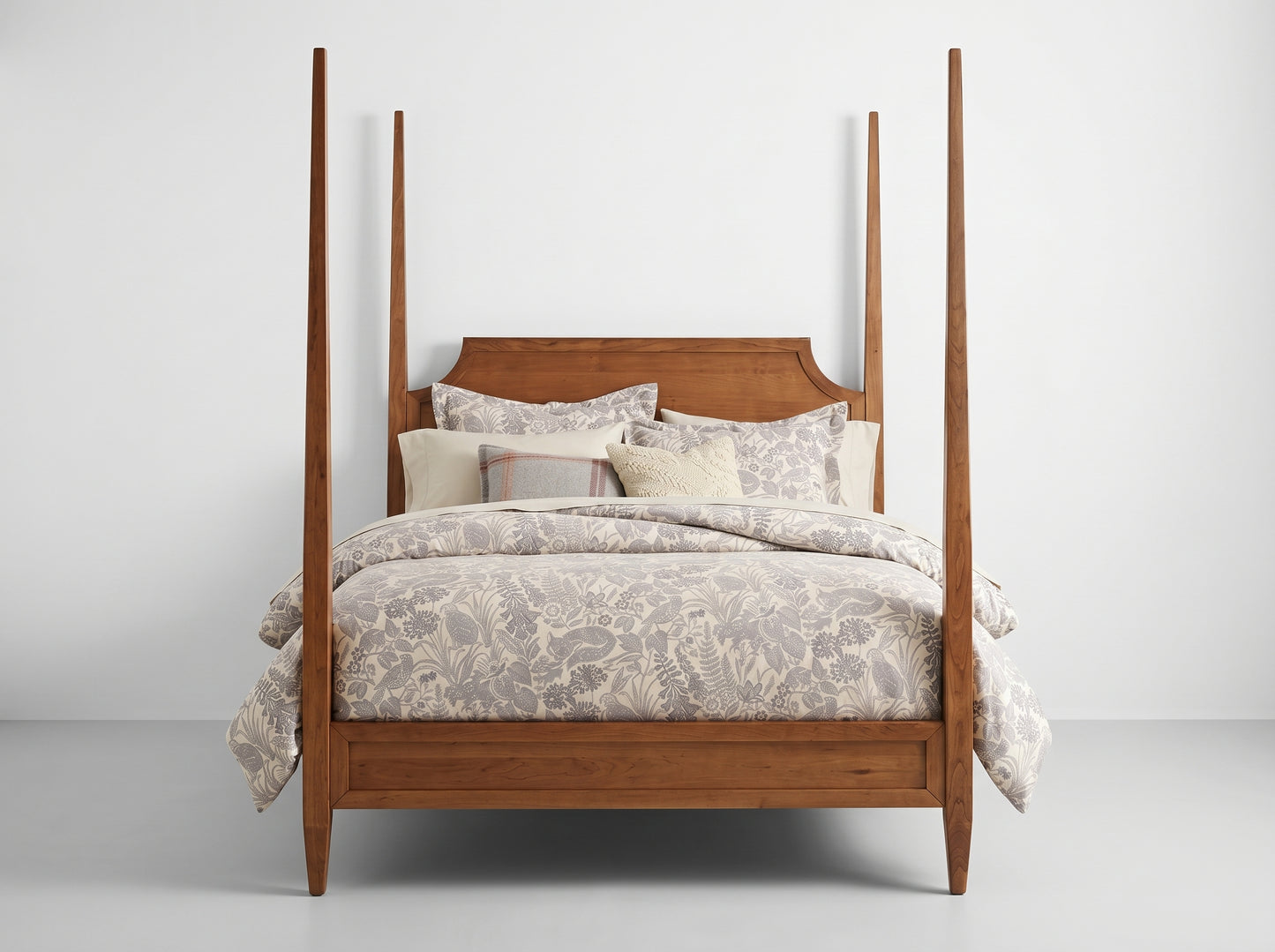 Queen’s Bed