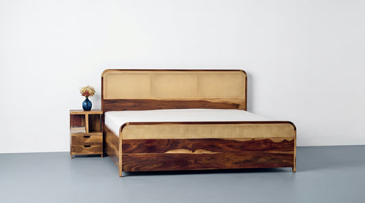 Ragini’s Drawer Bed