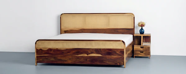 Ragini’s Drawer Bed